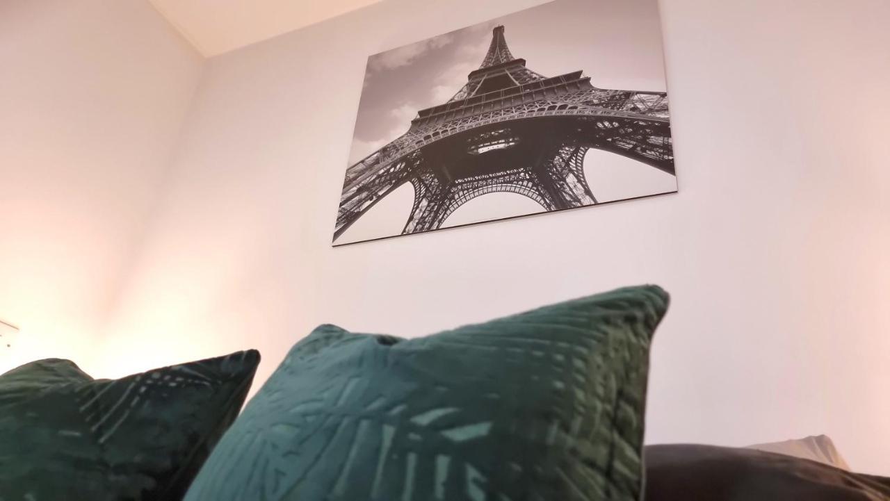 Spacious City Studio / Wifi / Parking Ливърпул Екстериор снимка